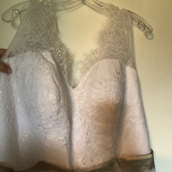 Wedding Dress - Picture 3 of 14